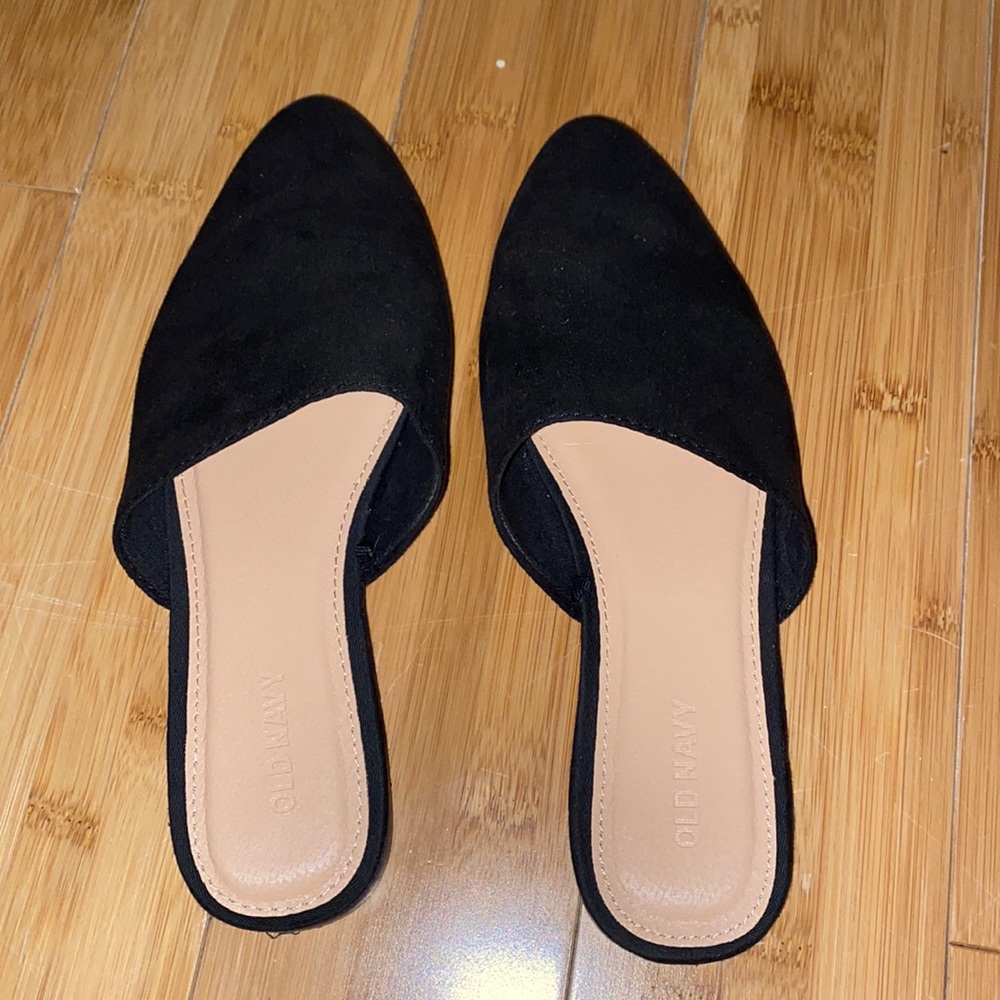 Old navy slip on office shoes